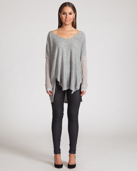 WILDE HEART SEEN IT ALL SWEATER-GREY